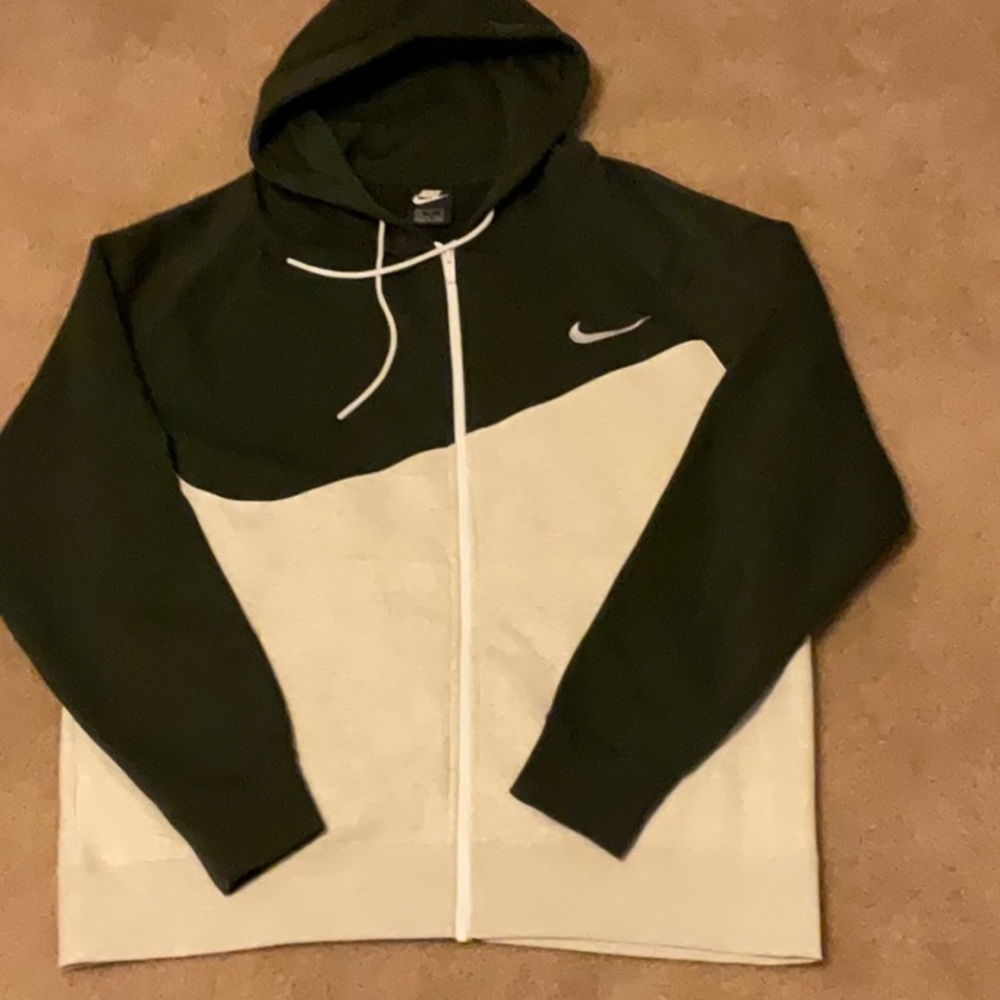 Mens Nike Coat NWOT